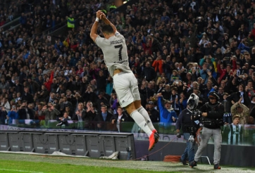 Ronaldo tỏa sáng giúp Juventus nối dài mạch thắng