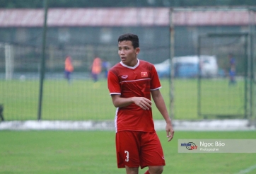 U19 Việt Nam: Một người đau đầu gối, 1 người bị sốt