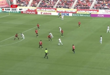 VIDEO: Iniesta lại 'làm thơ' trên sân cỏ Nhật Bản