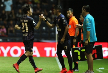 Chủ tịch Buriram Utd ra tận nơi đón Xuân Trường rời sân