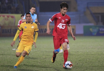 HLV đồng hương 'tiến cử' một cầu thủ cho ông Park