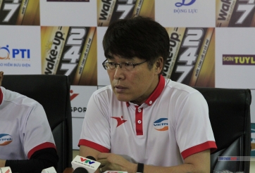 HLV Viettel tiết lộ được thầy Park 'quân sư' trước trận Thanh Hóa