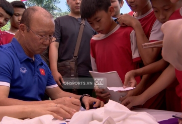 HLV Park về thăm nơi sản sinh ra Quang Hải, Đình Trọng, Duy Mạnh