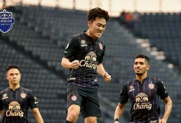 Xuân Trường lập siêu phẩm đá phạt giúp Buriram Utd giành chiến thắng