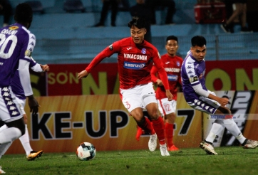 BLV Quang Huy: 'HLV Park dễ xếp Mạc Hồng Quân đá tiền đạo cắm'