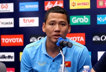 Nguyễn Anh Đức không giả vờ đau để câu giờ trong trận thắng Thái Lan