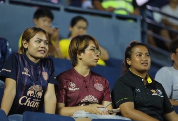 CĐV Thái thờ ơ trong ngày Việt Nam tranh cúp vô địch King's Cup 