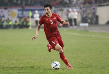 HLV Phạm Minh Đức: 'Văn Hậu chưa so được với cầu thủ châu Âu'