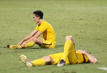 Đã có một đội tuyển 'Philippines thu nhỏ' thổn thức trên sân Hàng Đẫy