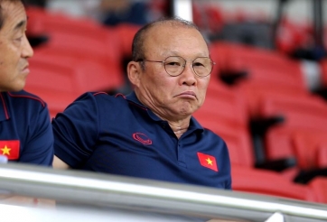 VIDEO: HLV Park tưởng phóng viên Thái Lan sang do thám U22 Việt Nam