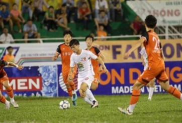 VIDEO: Công Phượng solo ghi bàn đẳng cấp vào lưới U21 Gangwon