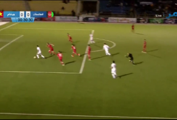 Cầu thủ Afghanistan volley tuyệt đẹp cân bằng tỷ số 1-1