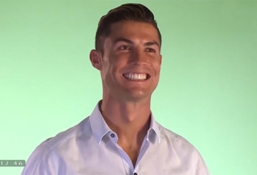 VIDEO: Xem Ronaldo tập nói tiếng Việt cực dễ thương