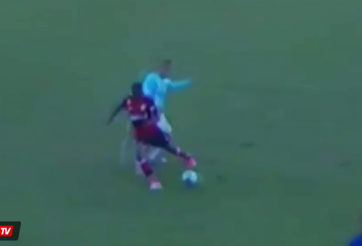 Bom tấn 16 tuổi của Real biểu diễn skill qua người cực đỉnh