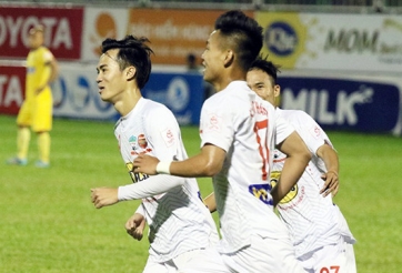 Highlights: HAGL 2-1 Bình Dương (Vòng 14 V-League)