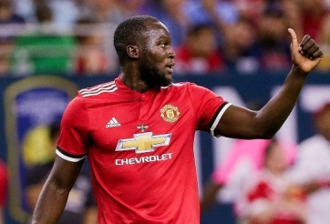 VIDEO: Lukaku ghi bàn thắng chính thức đầu tiên trong màu áo Man Utd