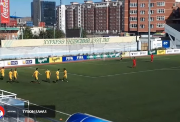 VIDEO: U16 Australia mở tỷ số sau sai lầm của U16 Việt Nam