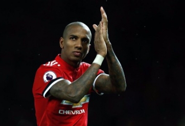 VIDEO: Màn trình diễn thăng hoa của Ashley Young vs Watford