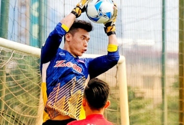Màn trình diễn xuất sắc của thủ môn Tiến Dũng vs U23 Thái Lan