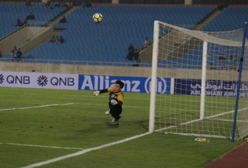 VIDEO: Bùi Tiến Dũng trở lại đầy lợi hại trước Bali Utd