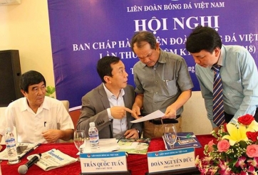 Bầu Tú đã cứu bầu Đức ‘một bàn thua trông thấy’