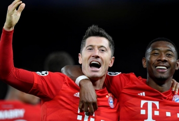 Lewandowski sánh ngang kỉ lục ghi bàn của Ronaldo tại C1