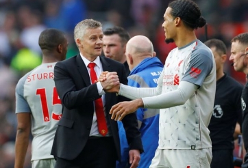 Solskjaer có nhà mà không được ở vì hậu vệ Liverpool 