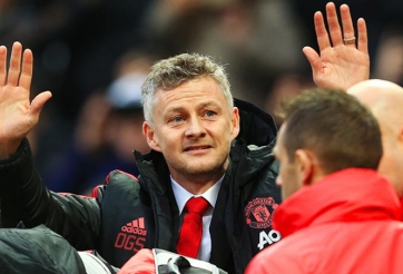 Solskjaer nói gì sau khi chính thức ký hợp đồng với MU?