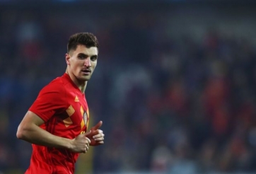 Mục tiêu của M.U tại PSG phá vỡ sự im lặng về tương lai  