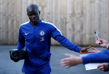 Trả giá cho top 3, Chelsea mất Kante tại mặt trận Europa League