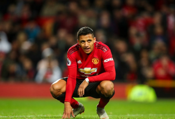 Đẩy Sanchez đi, M.U còn phải mất thêm tiền cho đối thủ