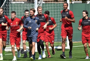 Bán gần một đội hình, Liverpool kiếm trăm triệu bảng