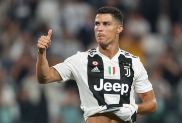 Ronaldo đề nghị Juventus 'giải cứu' đồng đội cũ 