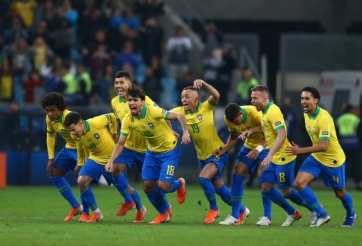 Hạ gục Paraguay ở loạt pen cân não, Brazil tiến vào bán kết