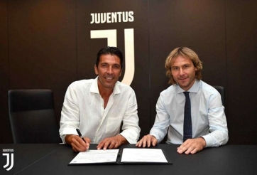 Vừa trở lại Juventus, Buffon đã khiến đàn em nể phục vì hành động đẹp 