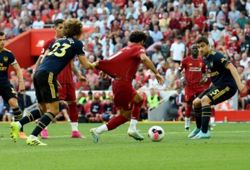 Liverpool chiếm trọn ngôi đầu sau cơn mưa bàn thắng tại Anfield