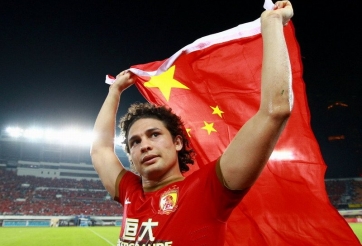 Sao Trung Quốc nhập tịch lên tiếng sau 'mưa lời khen' tại World Cup 