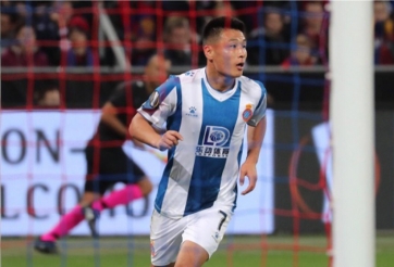 'Ronaldo Trung Quốc' tiếp tục viết lịch sử tại Europa League