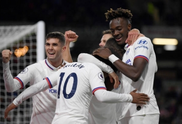 Kết quả bóng đá hôm nay 26/10: Chelsea đại thắng Burnley 