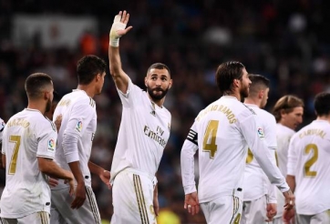 Real Madrid trở lại top đầu sau chiến thắng '5 sao' 
