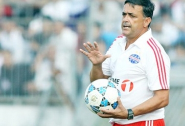 Cựu HLV V-League trở thành 'cánh tay phải' của Mourinho