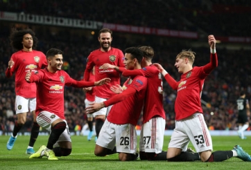 'Gà son' của MU nhận bất ngờ từ UEFA