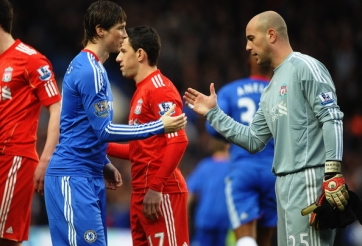 Cựu sao Liverpool trở lại Ngoại hạng Anh để đua trụ hạng