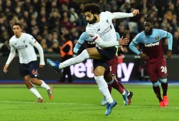 Salah tỏa sáng rực rỡ, Liverpool xây chắc ngôi đầu 