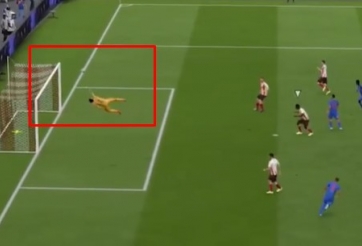 VIDEO: Cú đánh gót qua đầu thủ môn ảo diệu chỉ có trong game