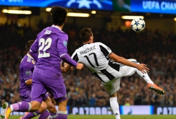 VIDEO: Mãn nhãn với pha ngả bàn đèn tuyệt đỉnh tại chung kết cúp C1