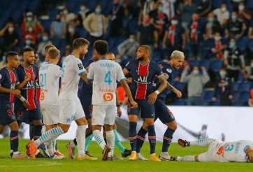 Neymar nhận án phạt ngỡ ngàng sau màn 'hỗn chiến'