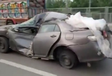 Bạn không thể 'giết' một chiếc Toyota Corolla 