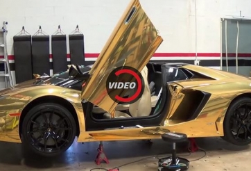 Quá trình 'bọc vàng' cho một chiếc Lamboghini