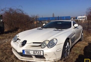 'Xót xa' với Mercedes-Benz SLR McLaren biển đẹp bị 'bỏ rơi' từ năm 2011